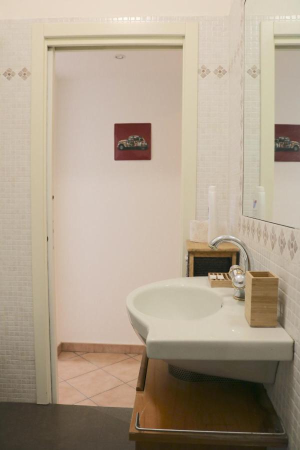 Appartamento Via Custodi - Navigli House Selection *
